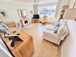 Acacia Drive Great Sutton